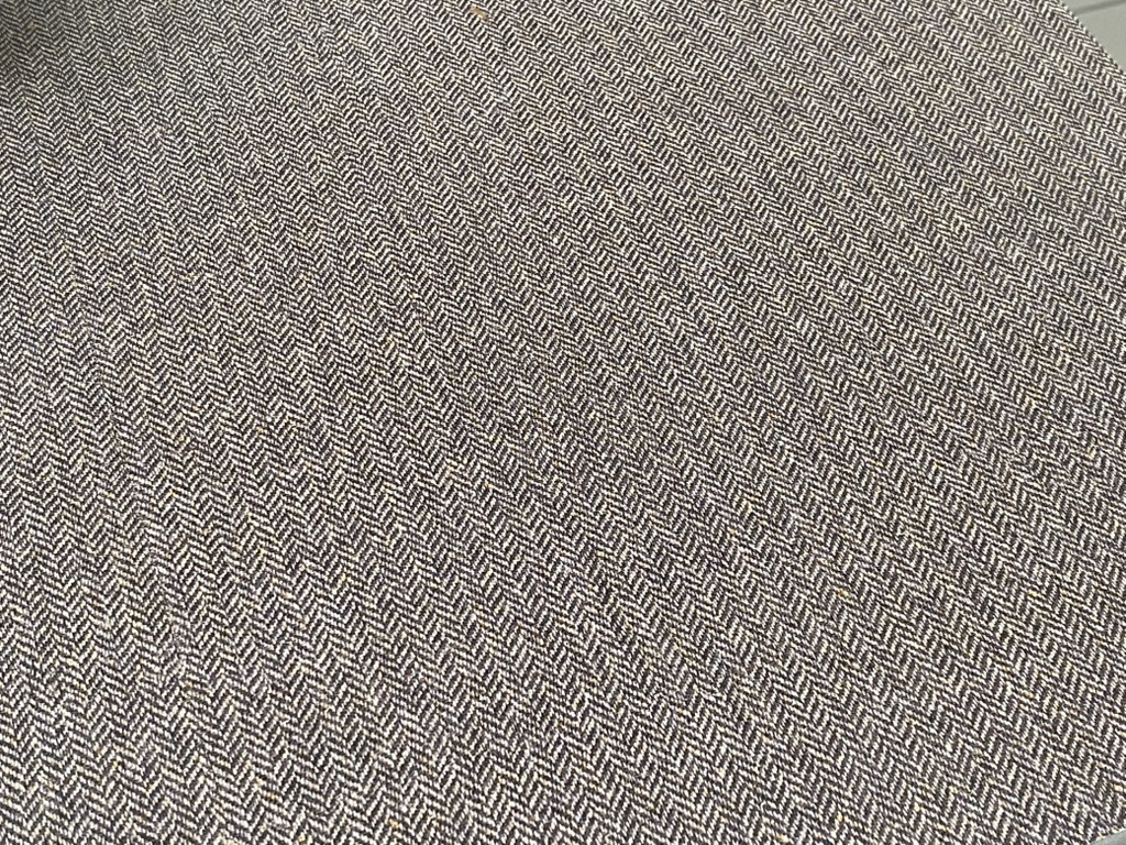Dining table pattern
